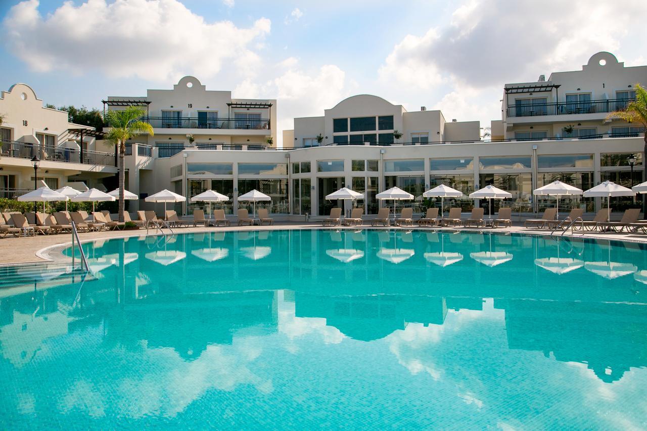 Louis Paphos Breeze Hotel Klorakas Exterior foto