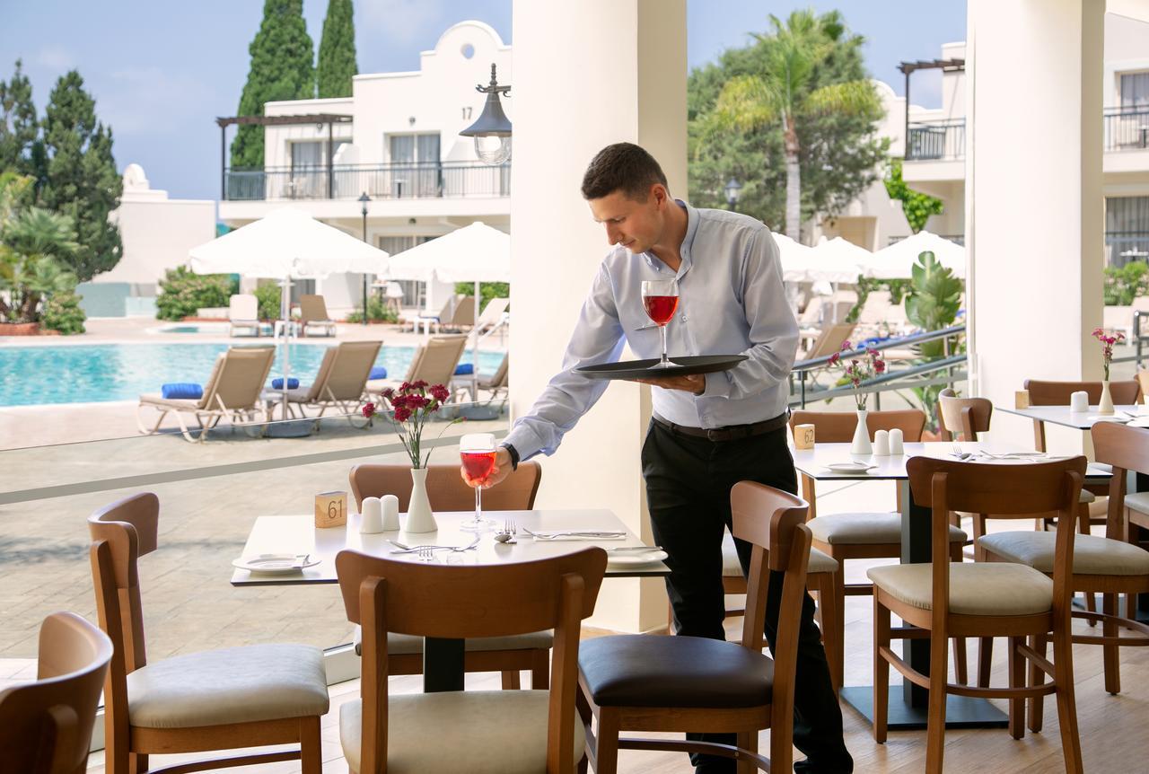 Louis Paphos Breeze Hotel Klorakas Exterior foto