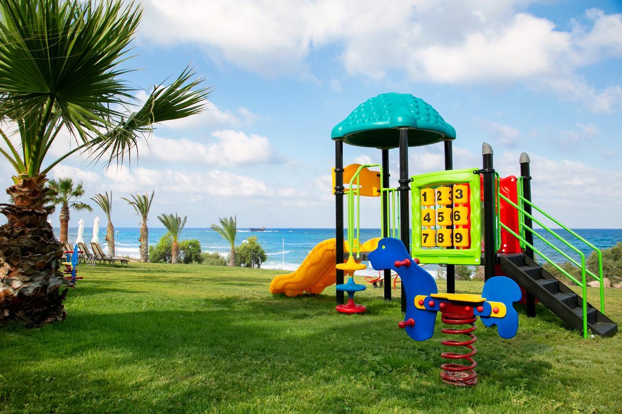 Louis Paphos Breeze Hotel Klorakas Exterior foto